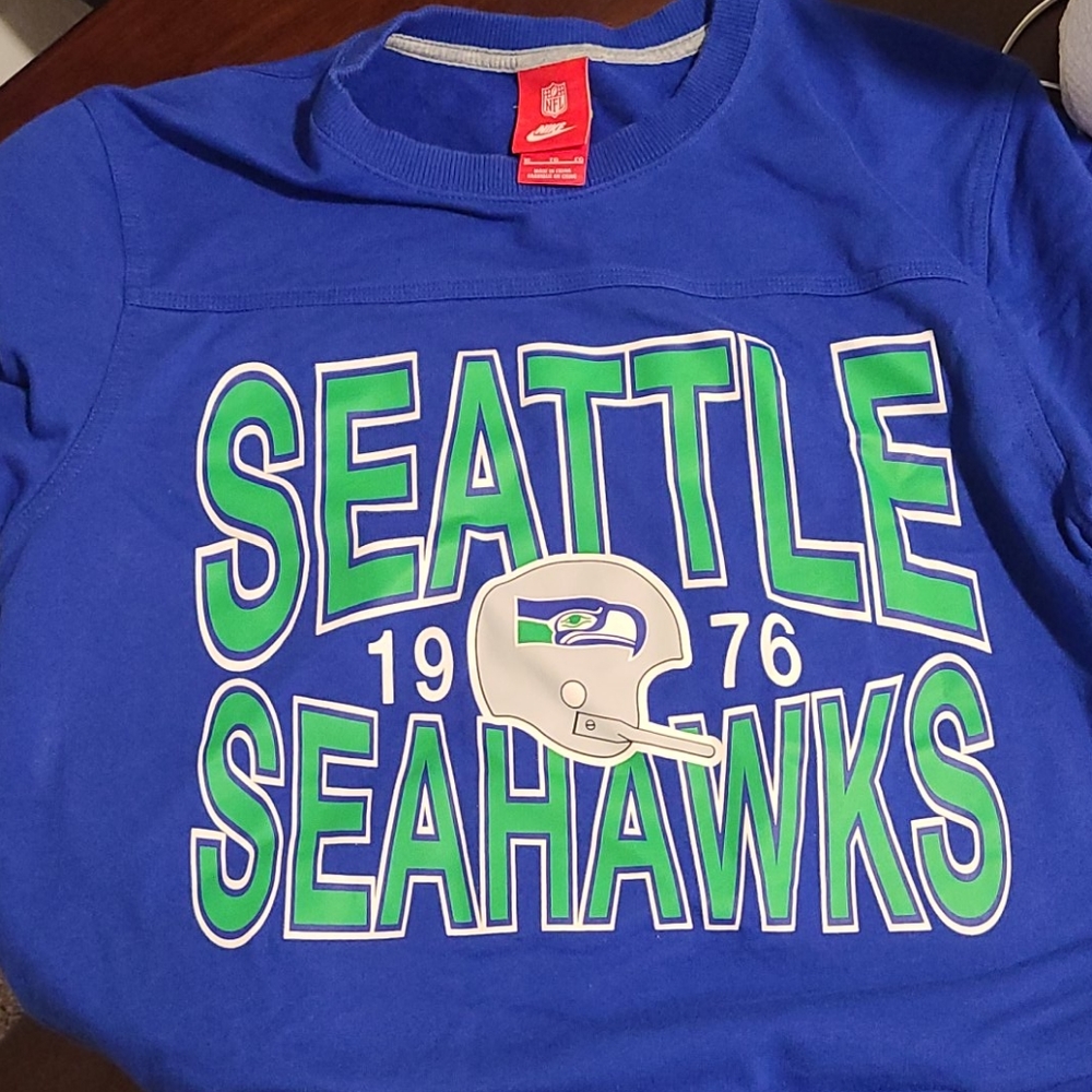 Seattle Seahawks Nike shirt